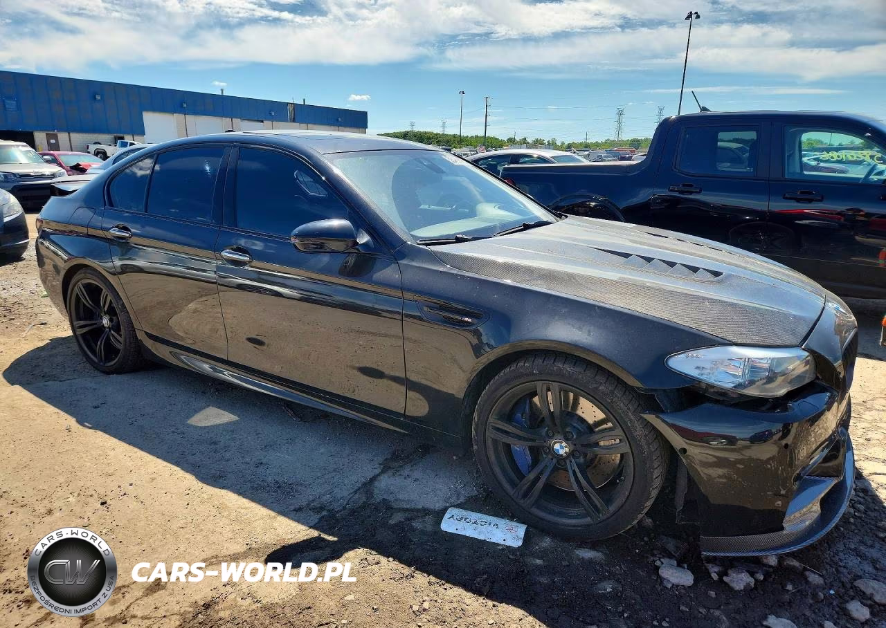 2013 BMW M5 VIN:WBSFV9C50DD096291 - 4