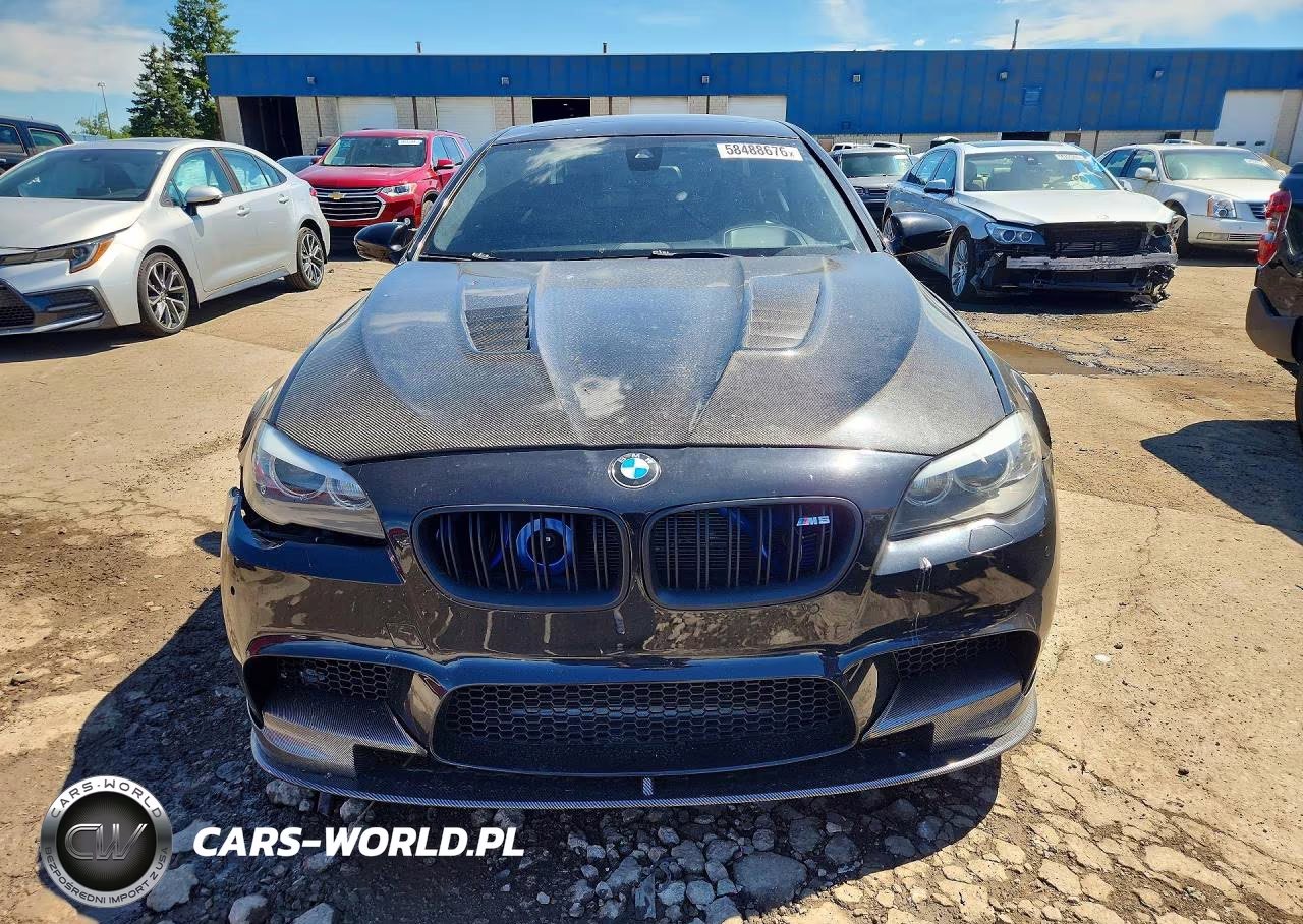 2013 BMW M5 VIN:WBSFV9C50DD096291 - 5
