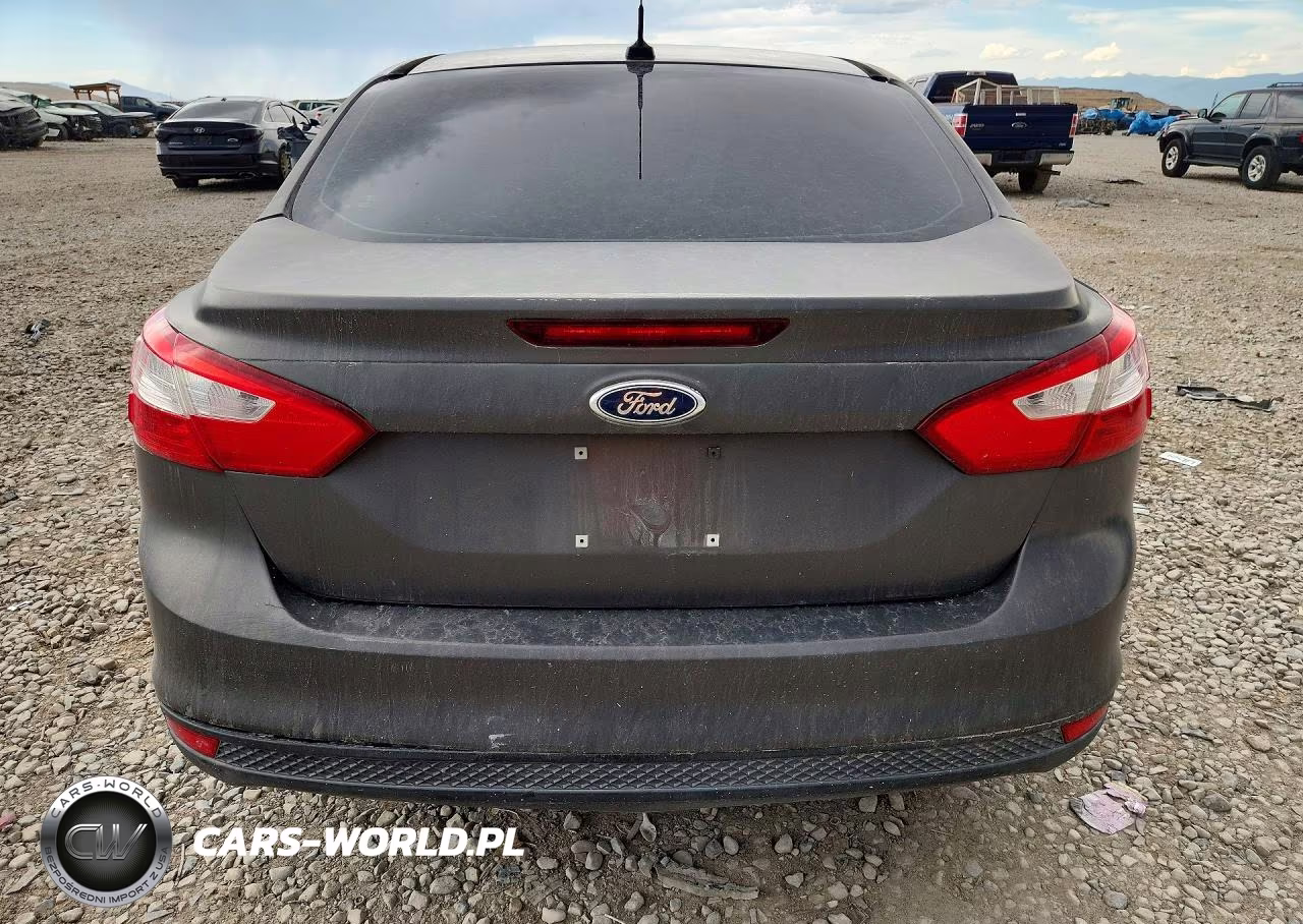 2014 Ford Focus Se VIN:1FADP3F24EL144427 - 6