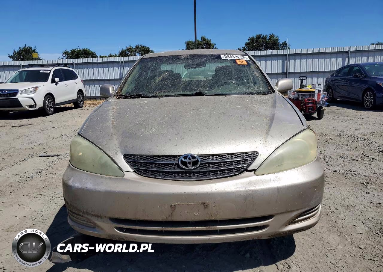 2004 Toyota Camry Le VIN:4T1BE32KX4U292356 - 5