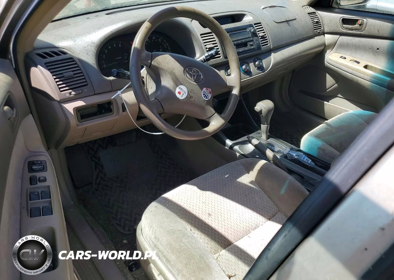 2004 Toyota Camry Le VIN:4T1BE32KX4U292356 - 8