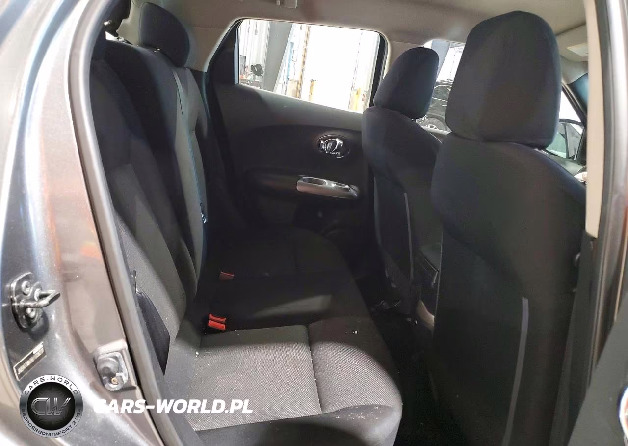 2011 Nissan Juke S VIN:JN8AF5MV9BT008237 - 10