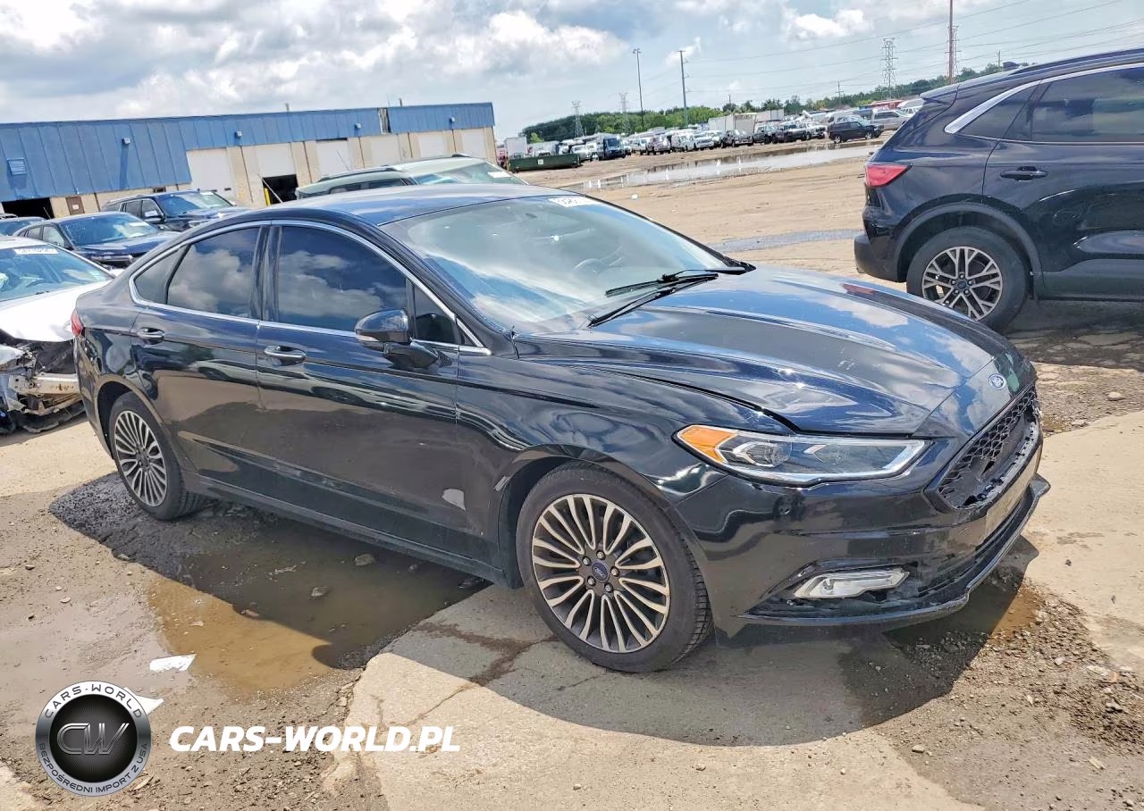 2017 Ford Fusion Se VIN:3FA6P0HD4HR104487 - 4