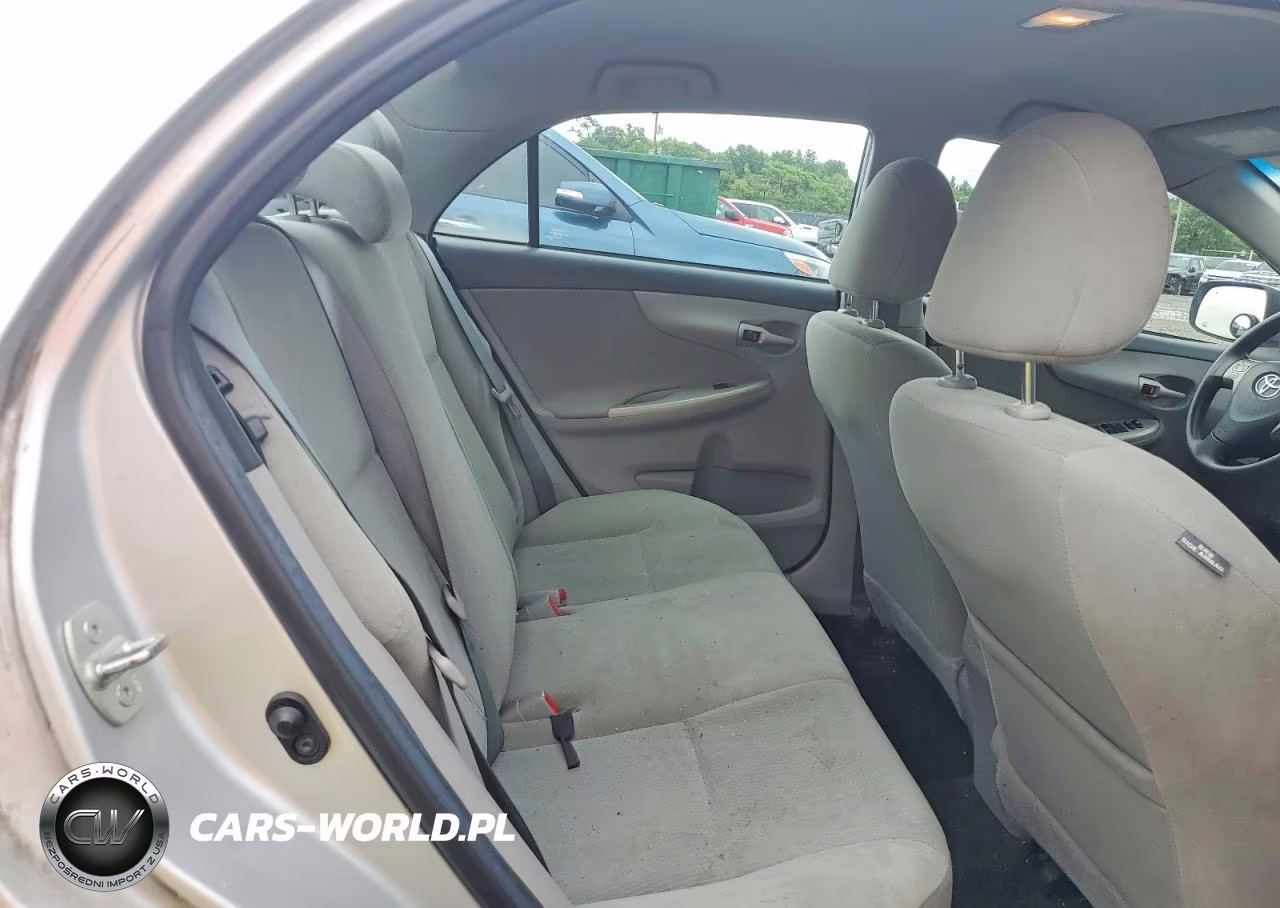2013 Toyota Corolla Le VIN:5YFBU4EE4DP096378 - 10
