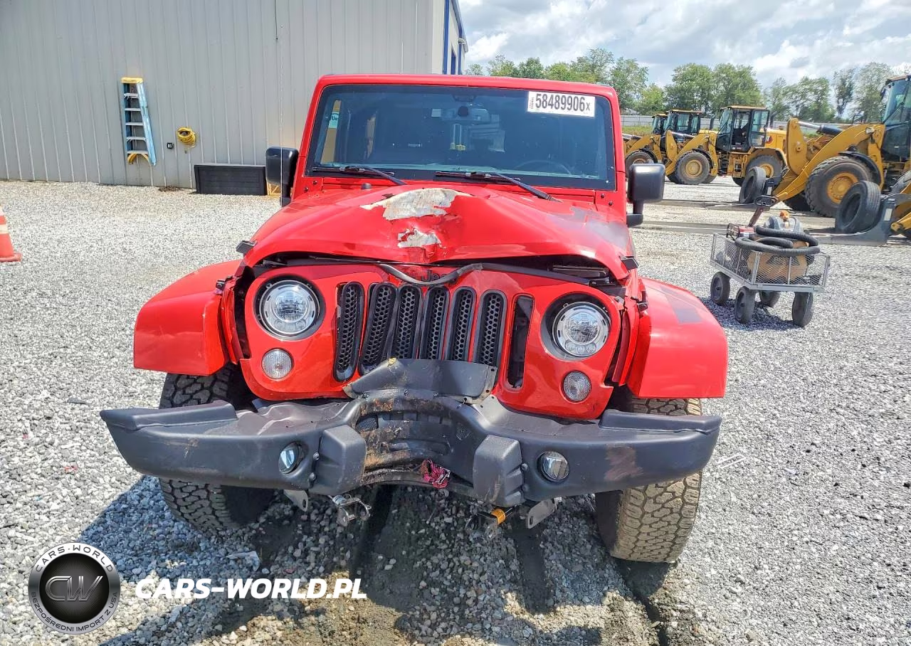 2017 Jeep Wrangler Sahara VIN:1C4AJWBG9HL605207 - 5