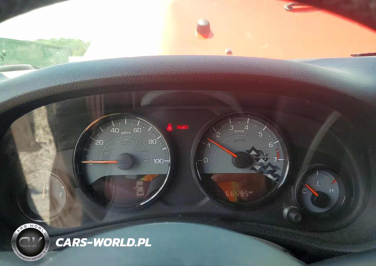 2017 Jeep Wrangler Sahara VIN:1C4AJWBG9HL605207 - 9