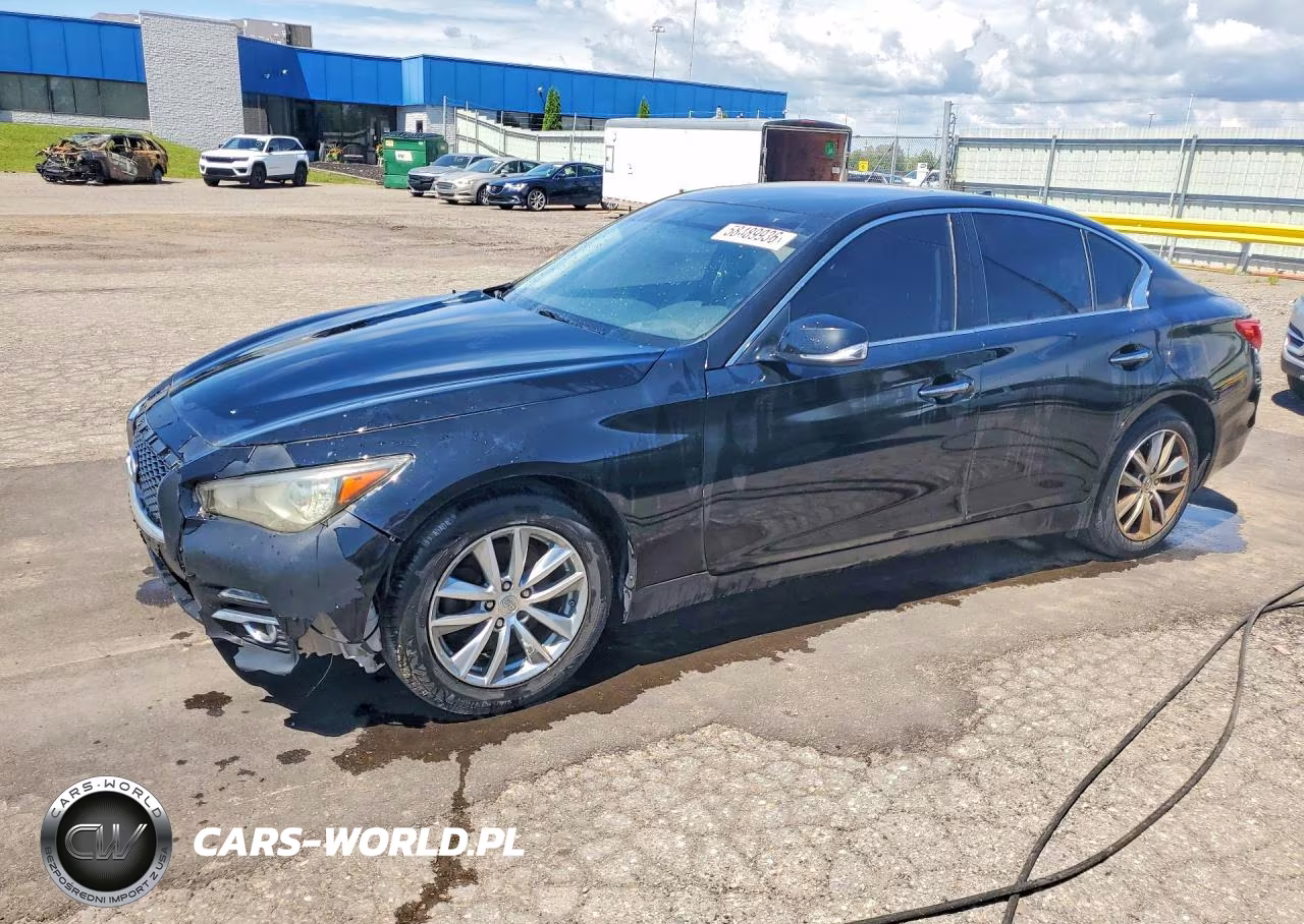 2015 Infiniti Q50 Base