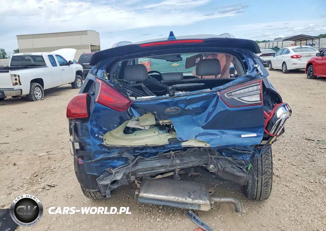 2020 Kia Niro Ex Premium VIN:KNDCE3LC0L5420323 - 6