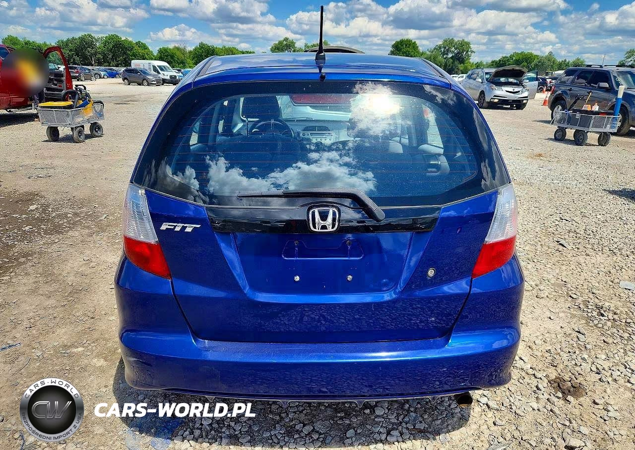 2010 Honda Fit VIN:JHMGE8G2XAS000095 - 6