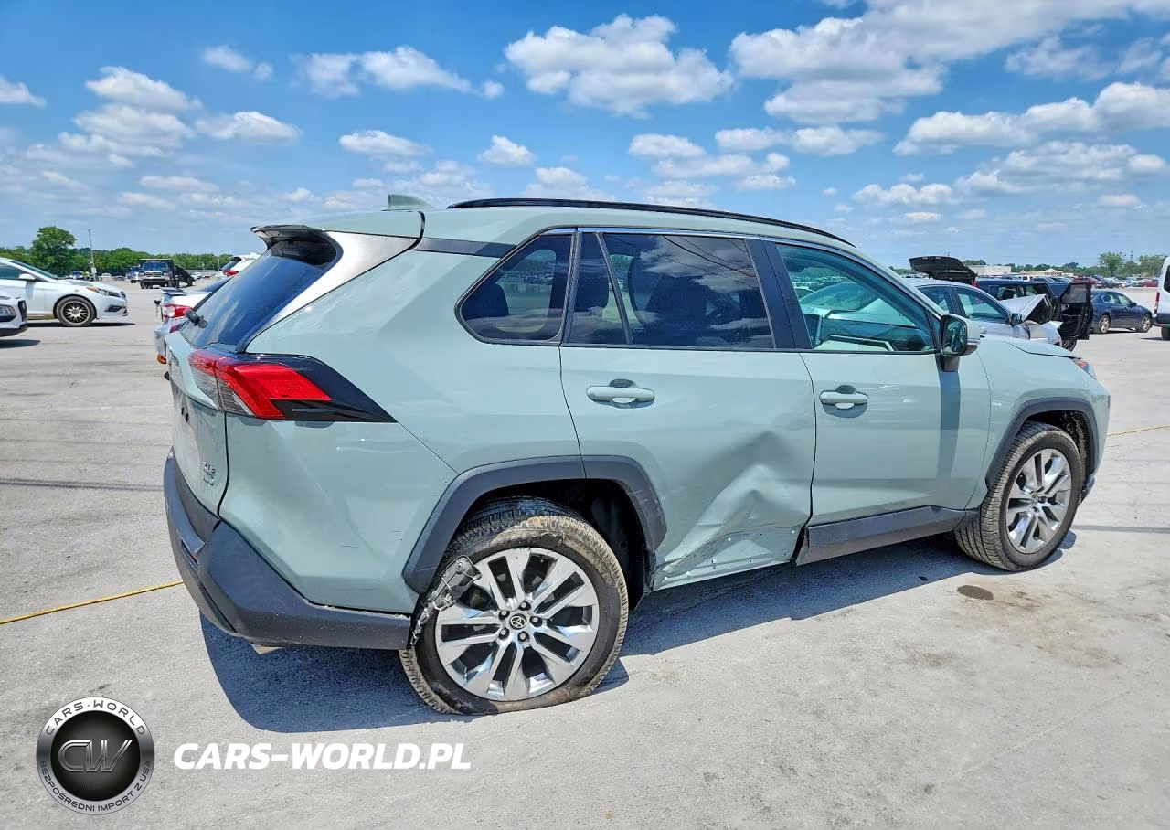2021 Toyota Rav4 Xle Premium VIN:2T3A1RFV9MW174076 - 3