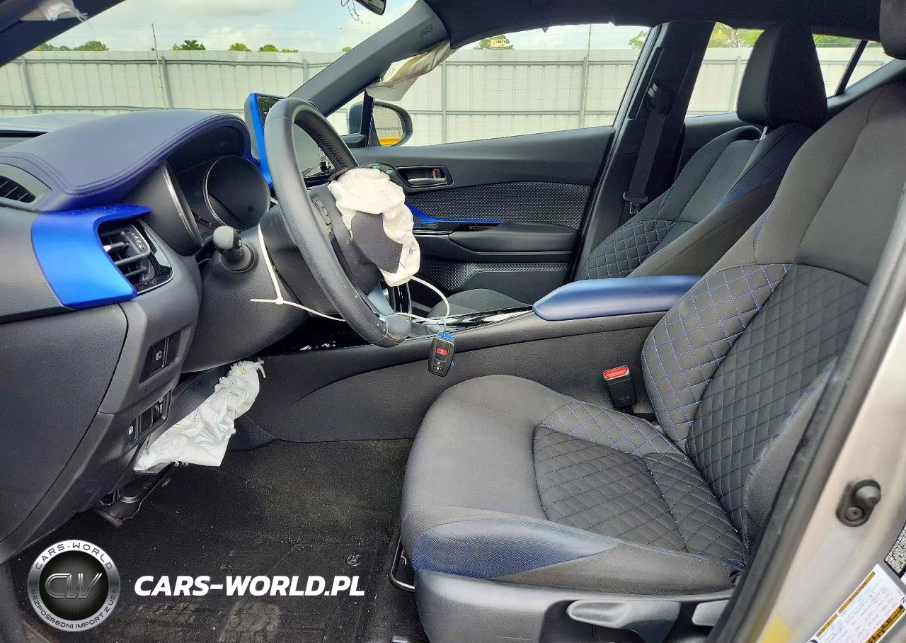 2020 Toyota C-Hr Xle VIN:NMTKHMBX6LR116855 - 7