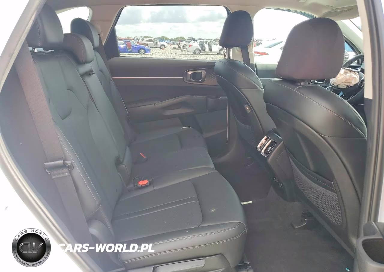 2023 Kia Sorento S VIN:5XYRL4LC7PG213950 - 11