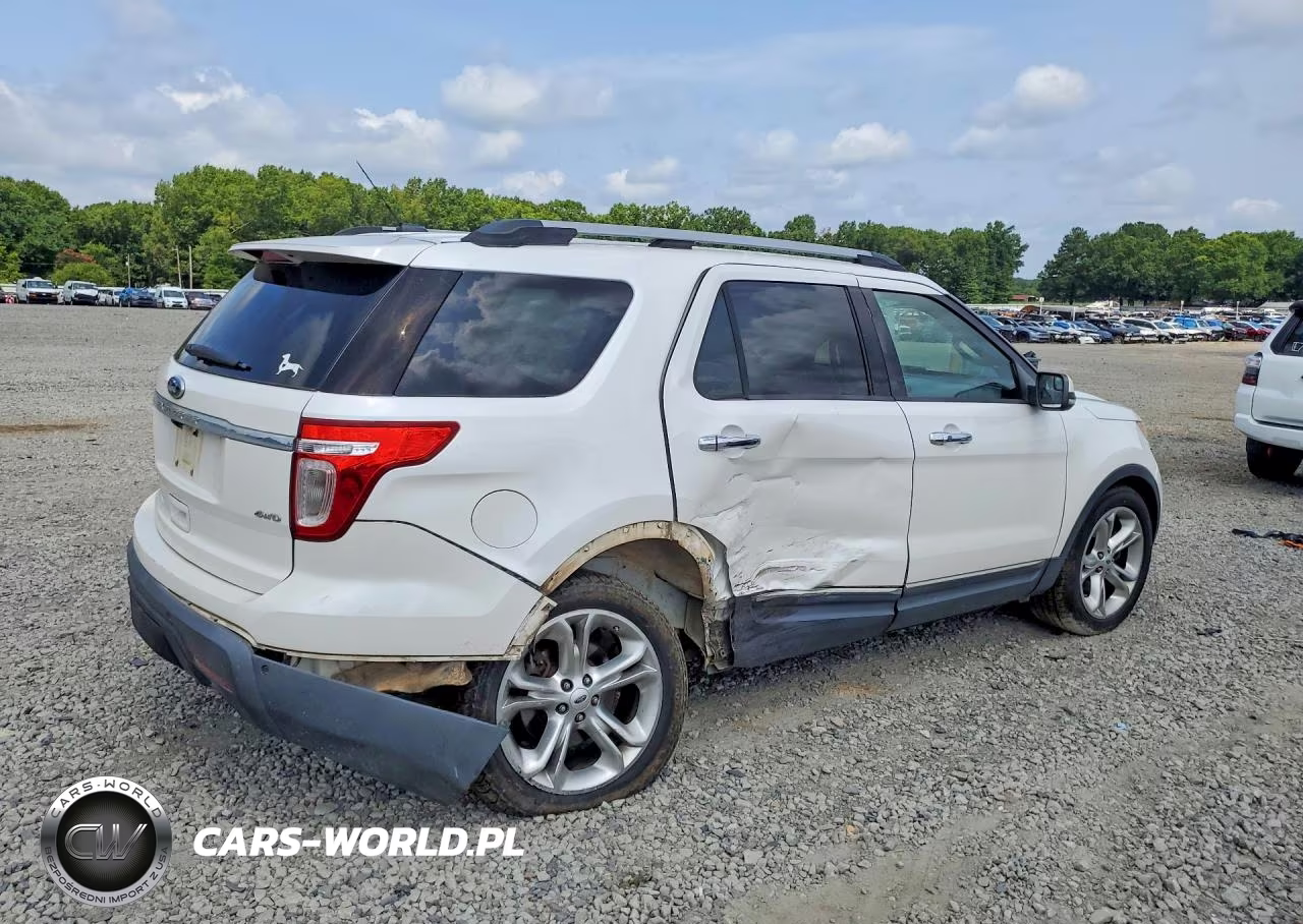 2011 Ford Explorer Limited VIN:1FMHK8F82BGA71537 - 3