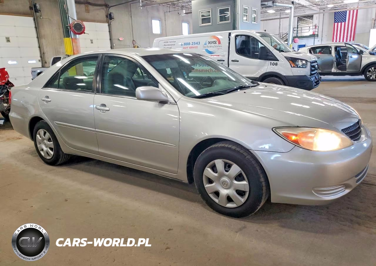 2004 Toyota Camry Le VIN:4T1BE32K94U376331 - 4