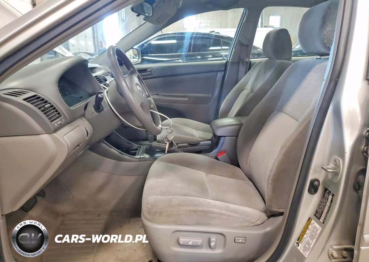 2004 Toyota Camry Le VIN:4T1BE32K94U376331 - 7