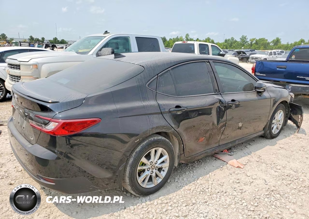 2025 Toyota Camry Le VIN:4T1DAACK8SU571115 - 3