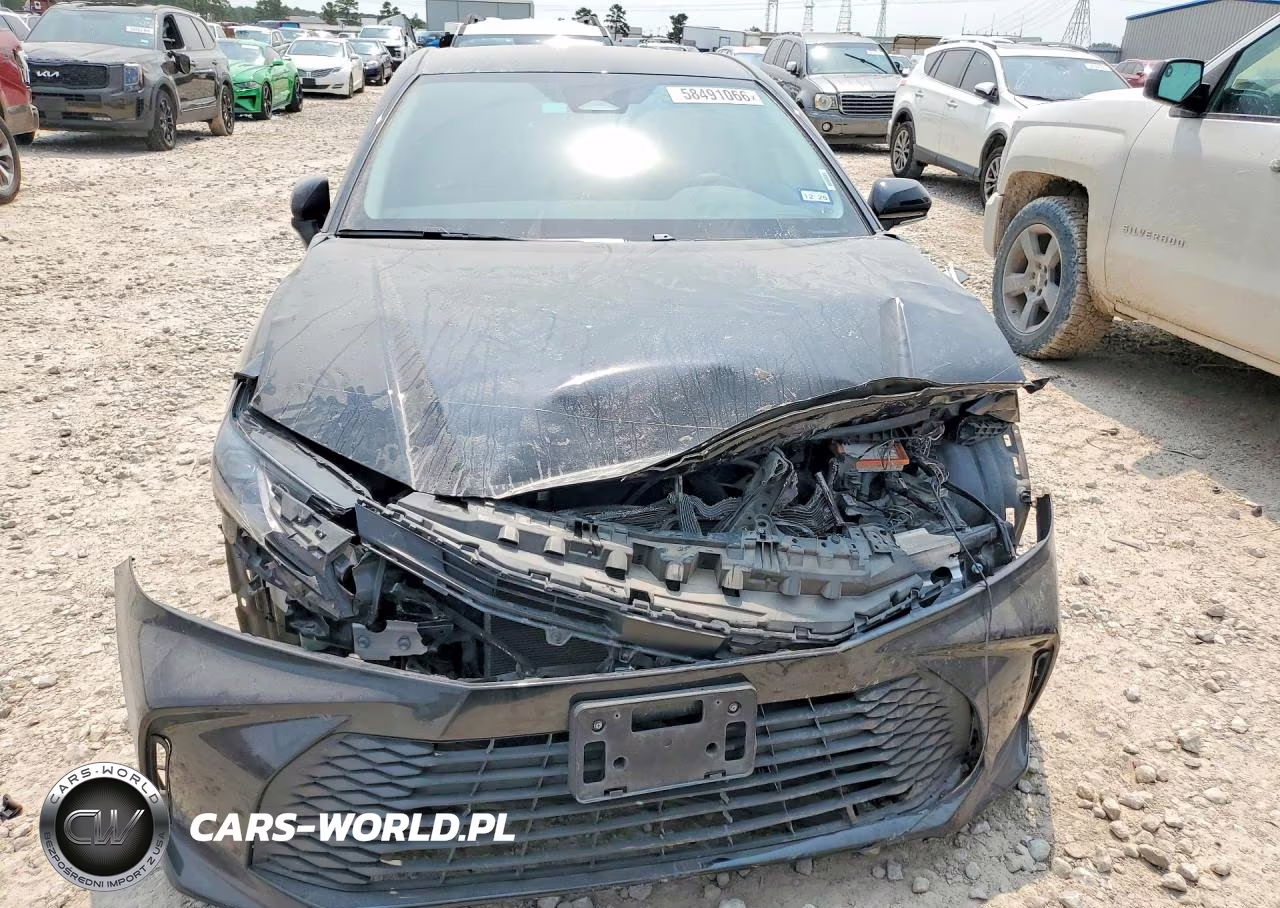 2025 Toyota Camry Le VIN:4T1DAACK8SU571115 - 5