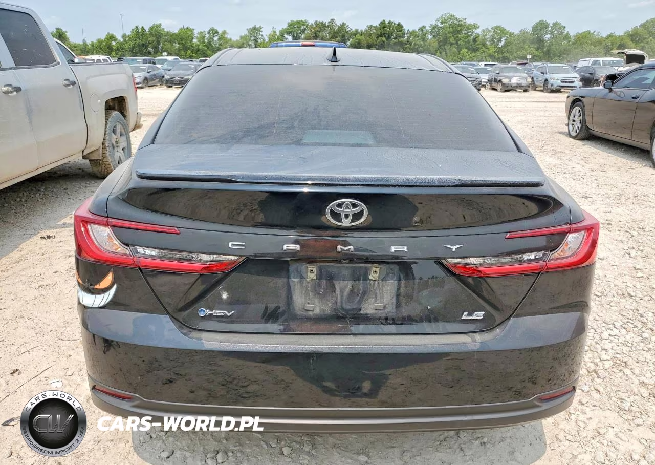 2025 Toyota Camry Le VIN:4T1DAACK8SU571115 - 6