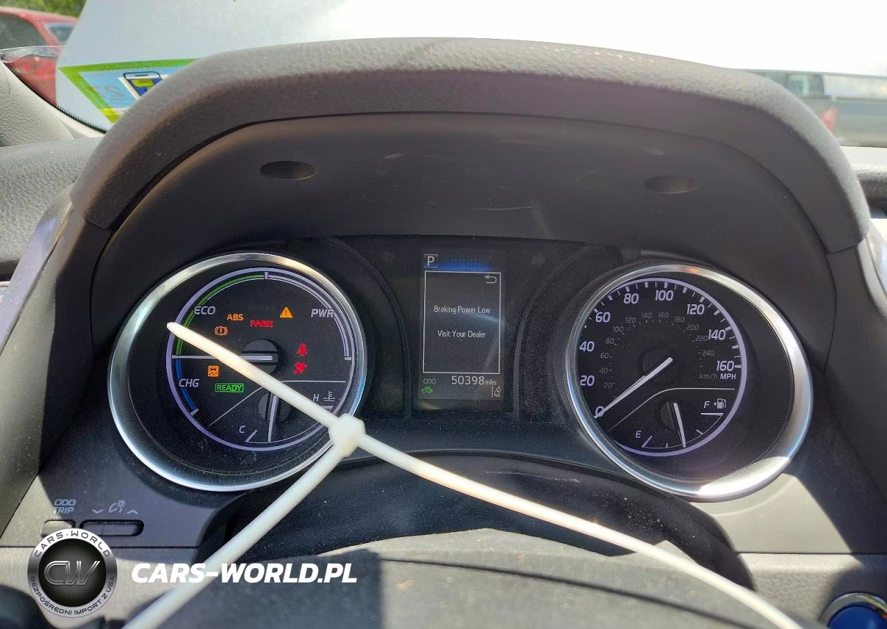 2018 Toyota Camry Le VIN:4T1B31HK1JU504574 - 9