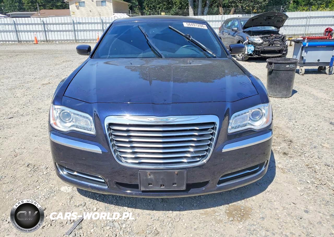 2012 Chrysler 300 VIN:2C3CCAAG8CH129890 - 5