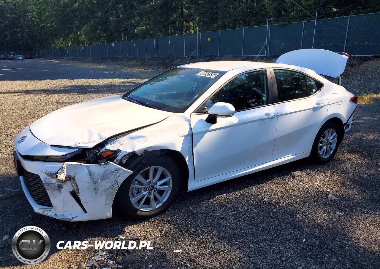 2026 Toyota Camry Le – zdjęcie 1 z 12