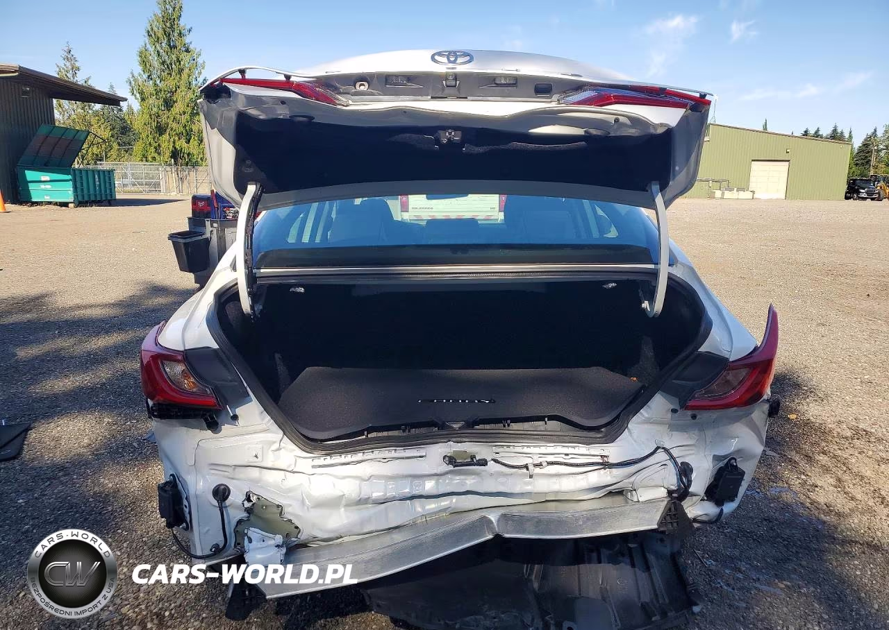2026 Toyota Camry Le VIN:4T1DAACK4TU307164 - 6