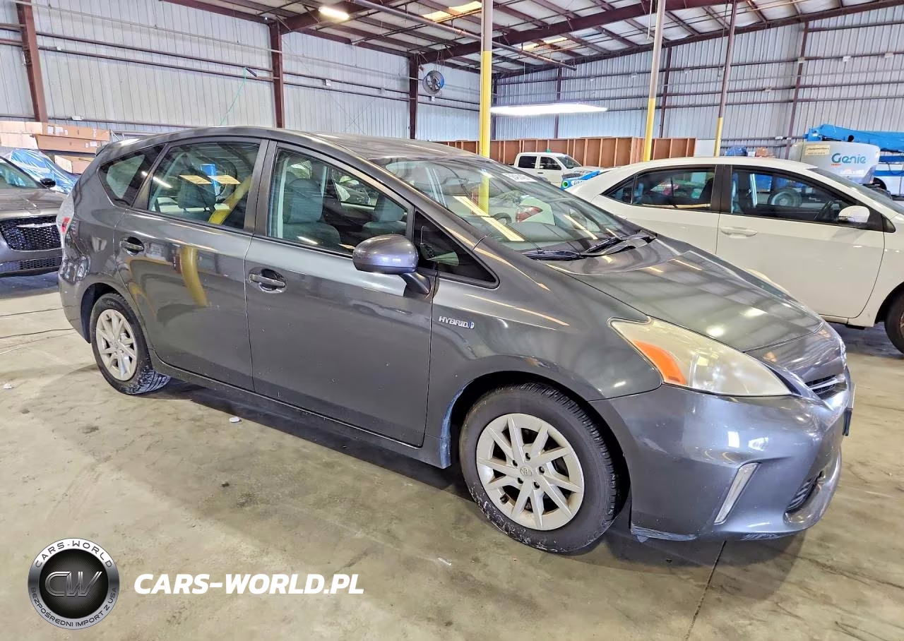 2013 Toyota Prius V Three VIN:JTDZN3EU9D3221395 - 4