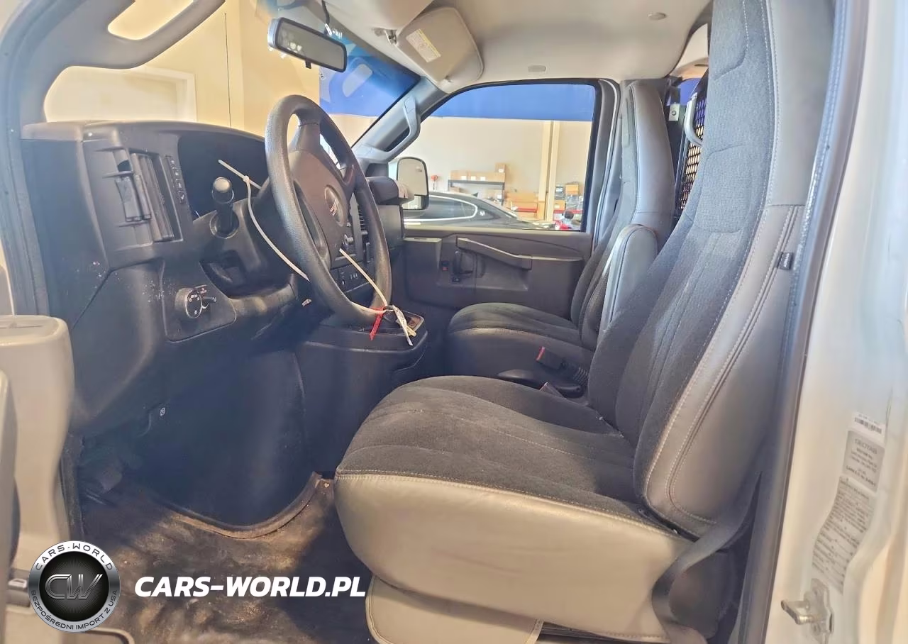 2019 GMC Savana G2500 VIN:1GTW7AFG5K1362709 - 8
