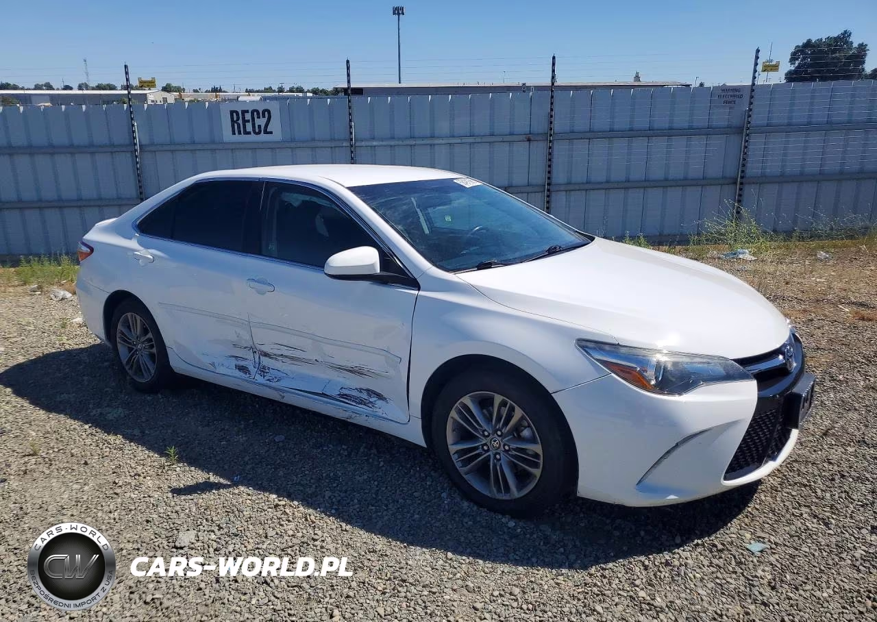 2017 Toyota Camry Se VIN:4T1BF1FK0HU273333 - 4