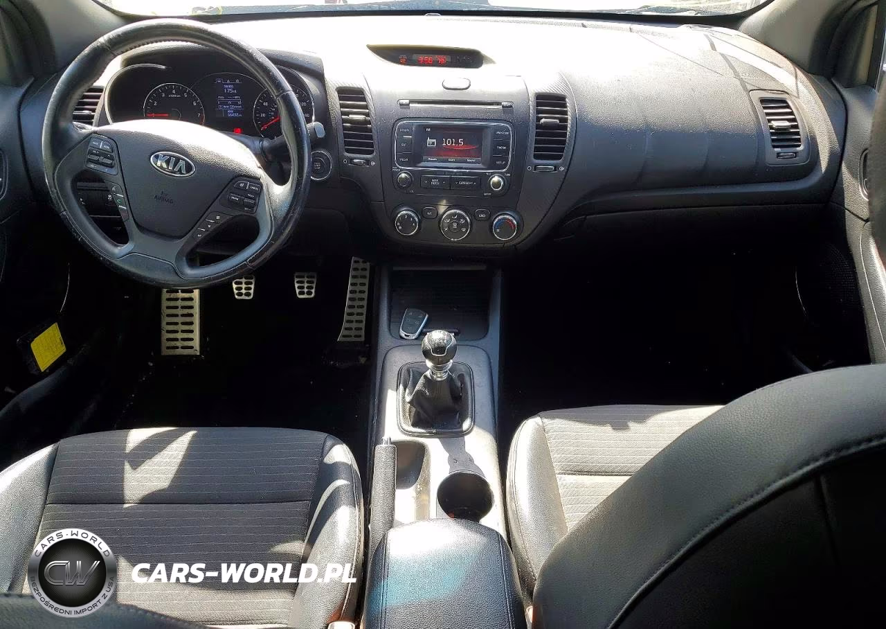 2015 Kia Forte Sx VIN:KNAFZ6A33F5420615 - 8