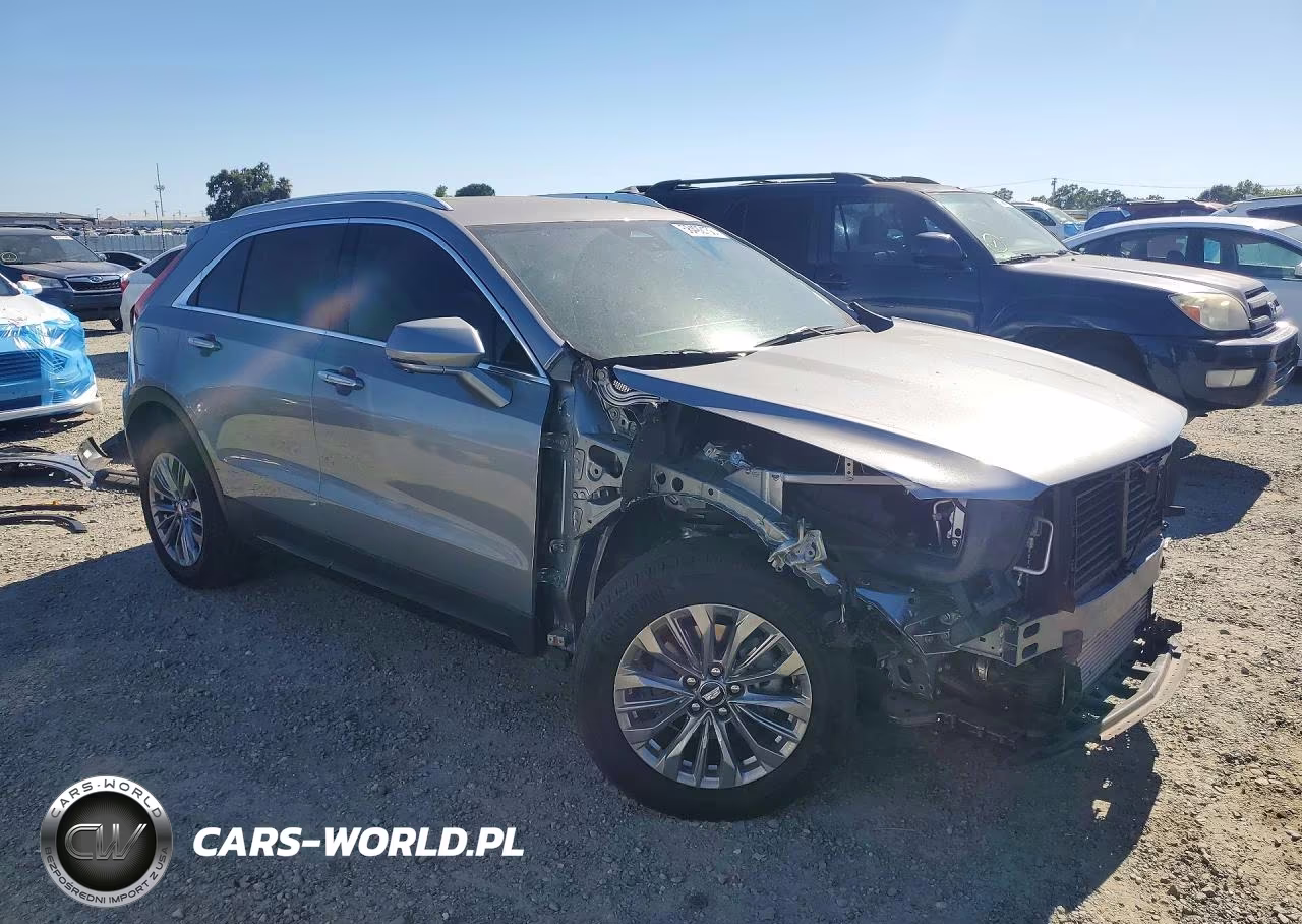 2025 Cadillac Xt4 Premium Luxury VIN:1GYFZCR48SF138578 - 4