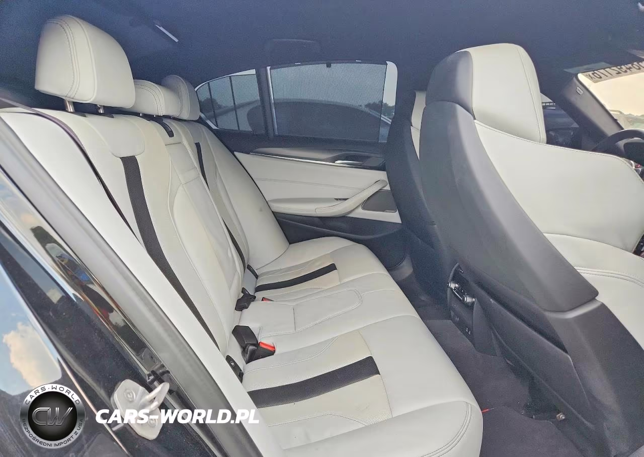 2022 BMW M5 VIN:WBS83CH03NCK38858 - 10