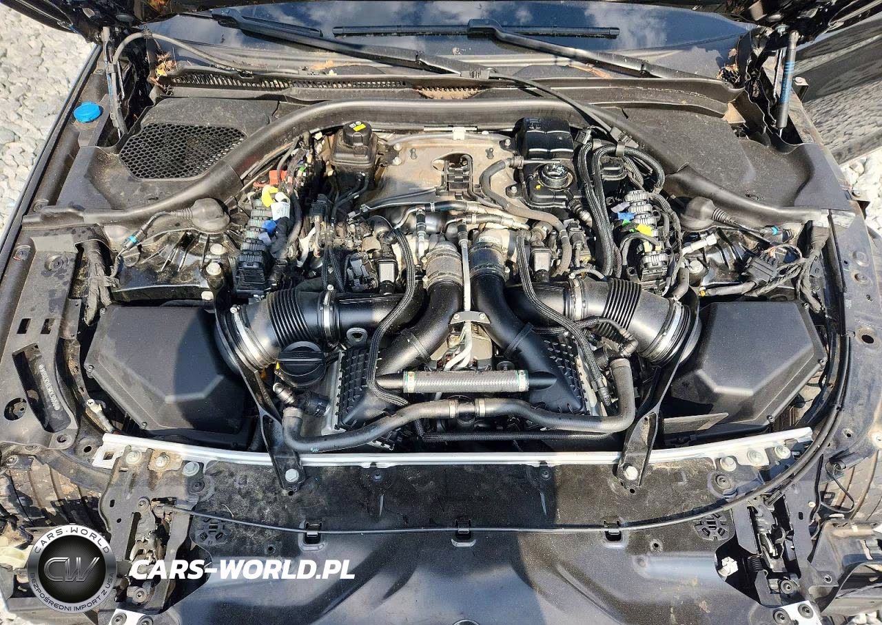 2022 BMW M5 VIN:WBS83CH03NCK38858 - 11