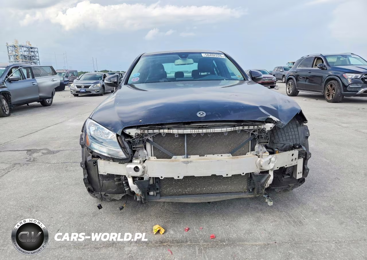 2017 Mercedes-Benz C 300 VIN:55SWF4JBXHU233203 - 5