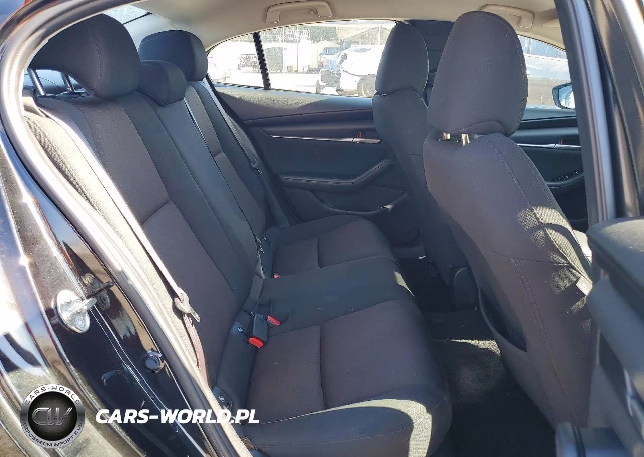 2019 Mazda 3 VIN:JM1BPABL6K1109366 - 10