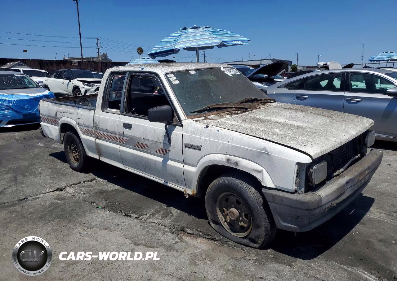 1991 Mazda B2600 Cab Plus VIN:JM2UF3146M0156368 - 4