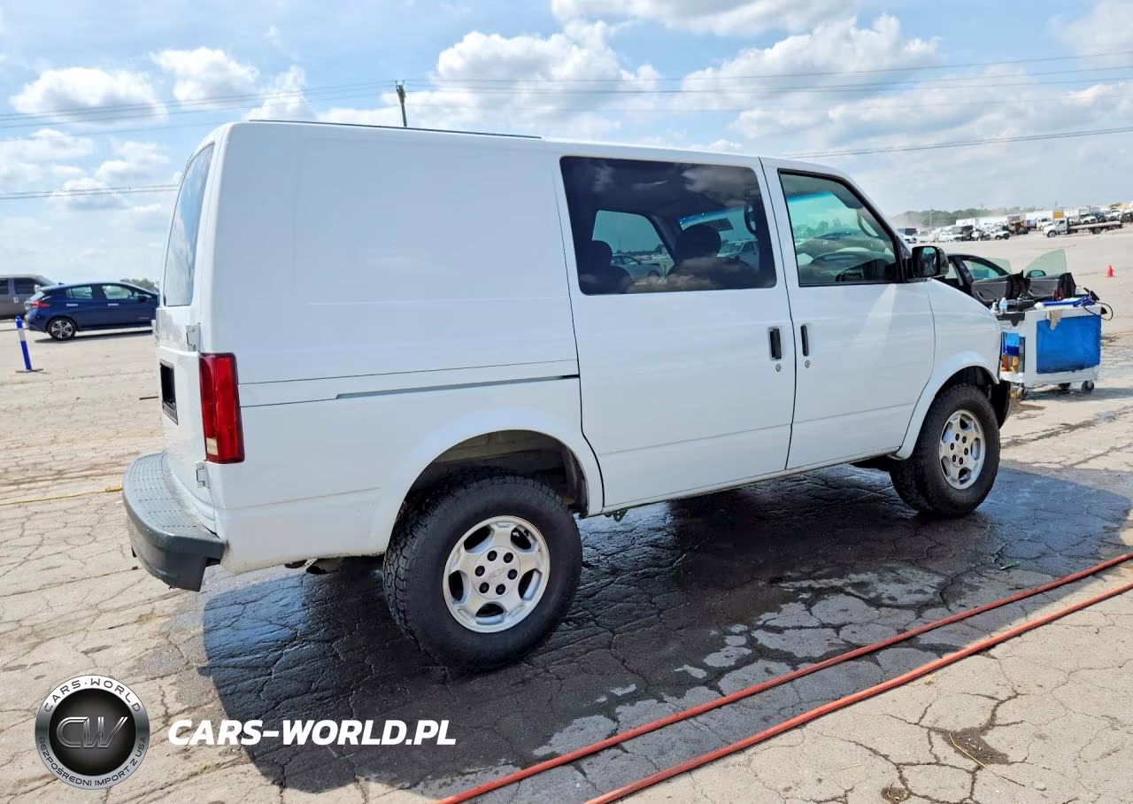 2005 Chevrolet Astro Van Delivery Van VIN:1GCDM19X25B104528 - 3