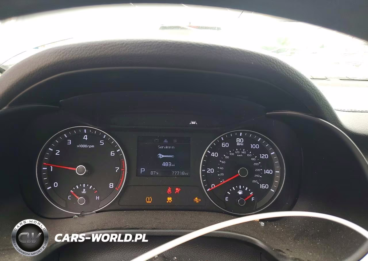 2019 Kia Forte Lxs VIN:3KPF24AD0KE130626 - 9
