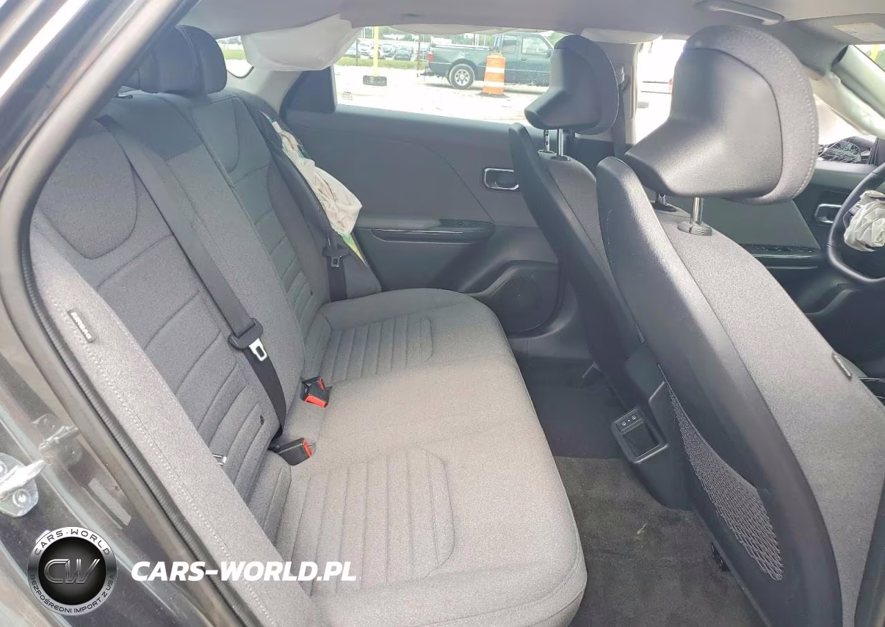 2025 Kia K4 Ex VIN:3KPFU4DE4SE014120 - 10