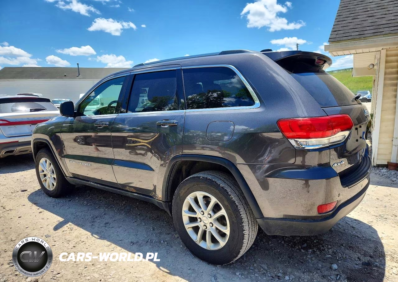 2016 Jeep Grand Cherokee Laredo VIN:1C4RJFAG8GC377770 - 2