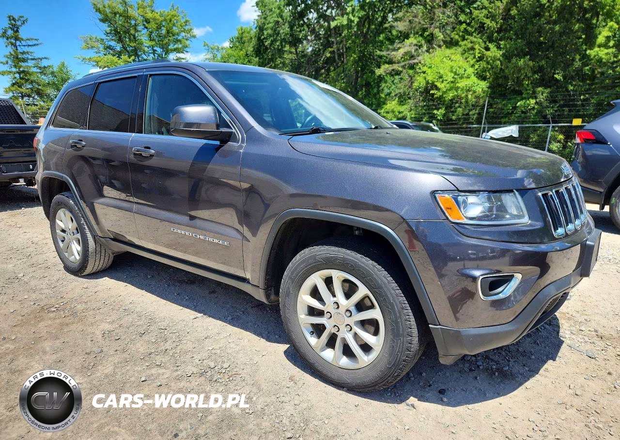 2016 Jeep Grand Cherokee Laredo VIN:1C4RJFAG8GC377770 - 4