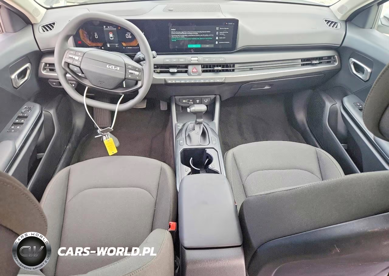 2026 Kia K4 Lxs VIN:3KPFT4DE8TE322086 - 8