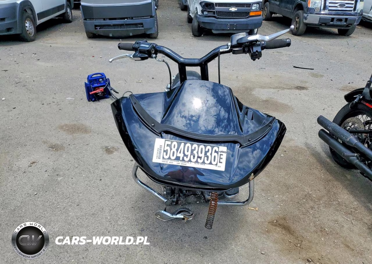 2015 Harley-Davidson Fltrxs Road Glide Special VIN:1HD1KTM18FB632372 - 2
