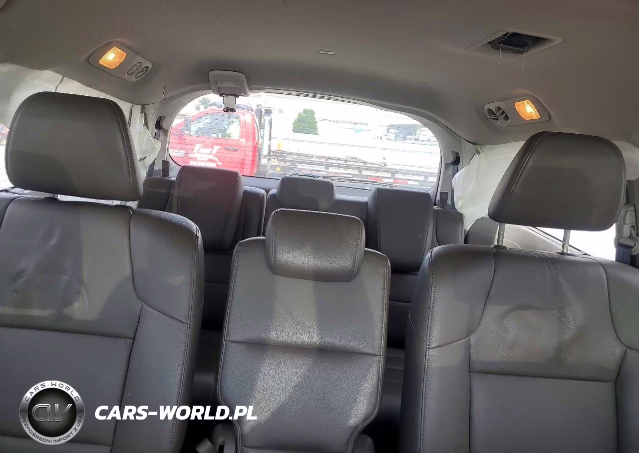 2016 Honda Odyssey Touring VIN:5FNRL5H99GB053242 - 10