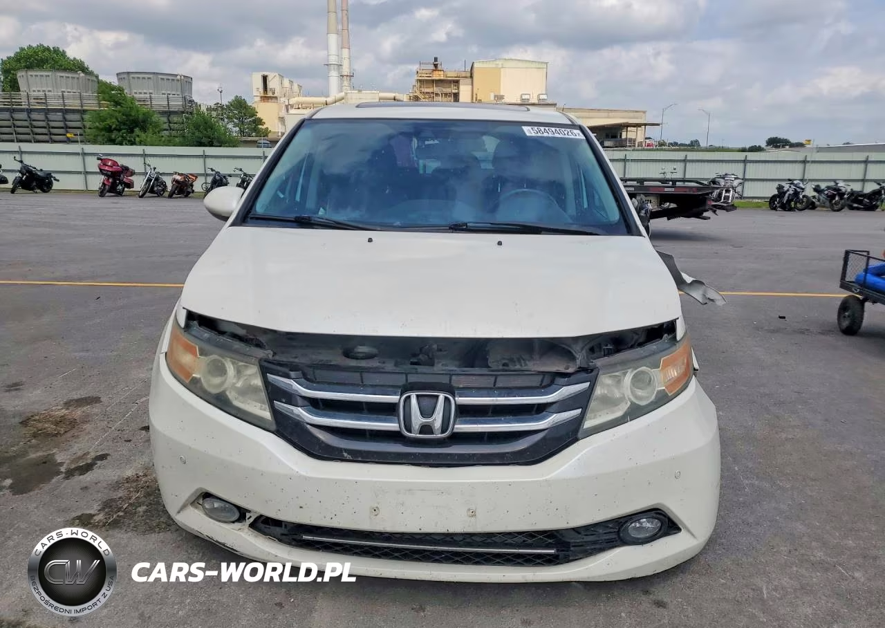 2016 Honda Odyssey Touring VIN:5FNRL5H99GB053242 - 5