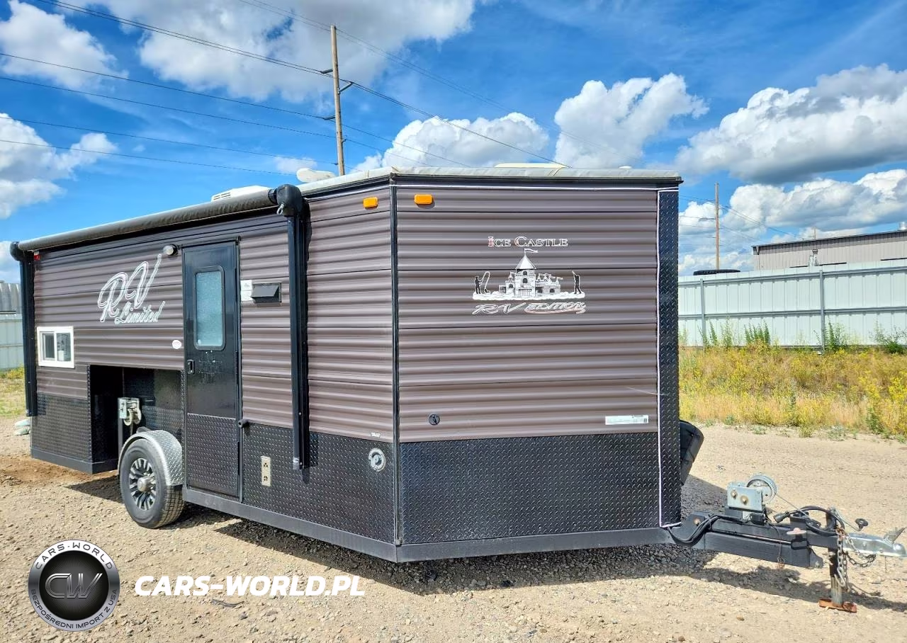 2020 American Surplus Ice Castle Camper – zdjęcie 1 z 10