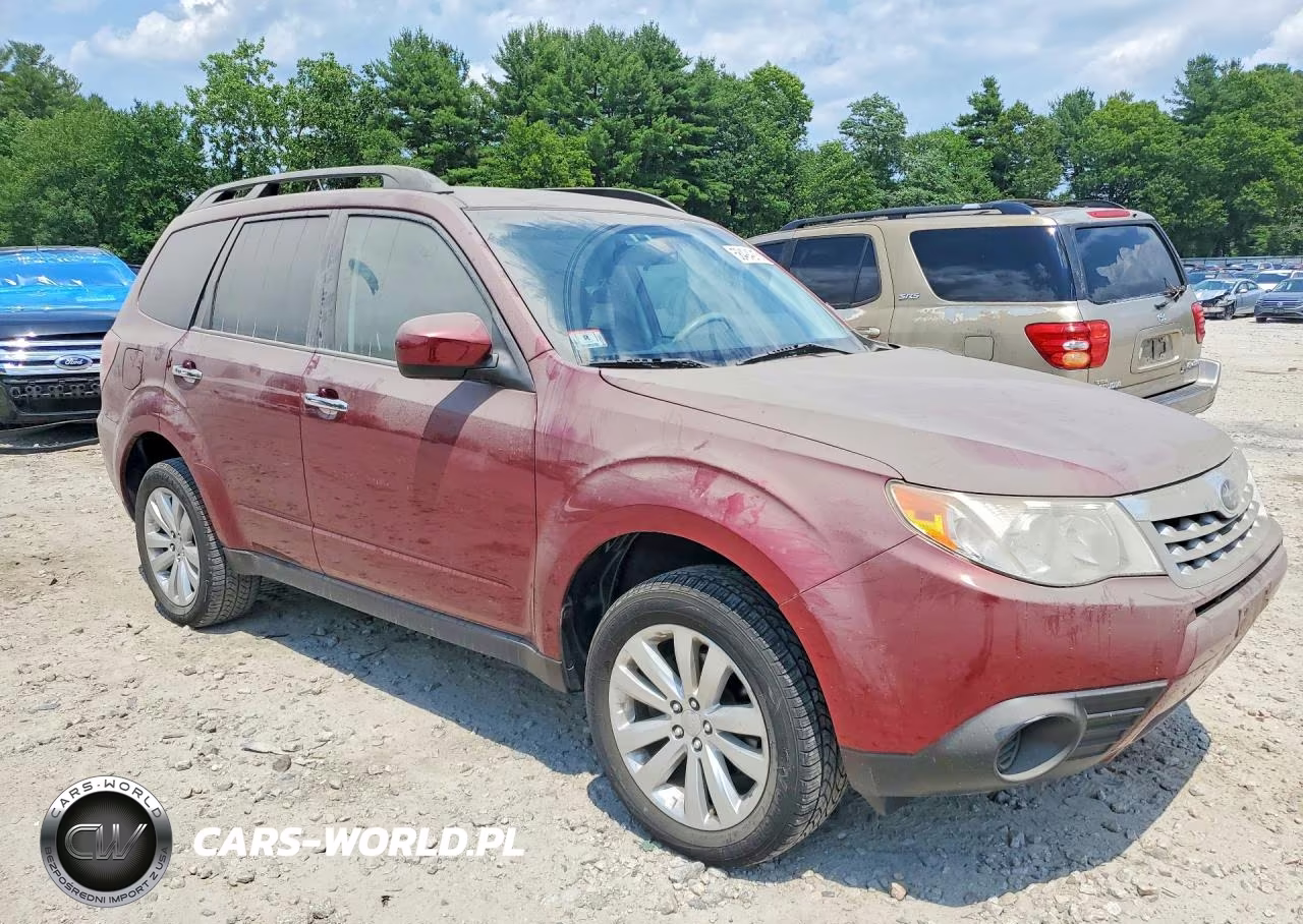 2011 Subaru Forester 2.5X Premium VIN:JF2SHADC3BH749456 - 4