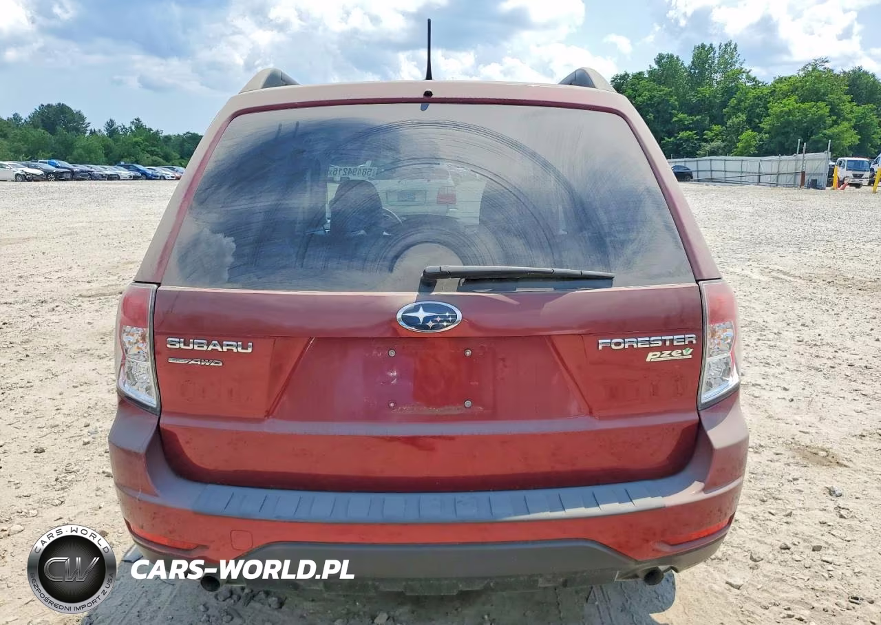 2011 Subaru Forester 2.5X Premium VIN:JF2SHADC3BH749456 - 6