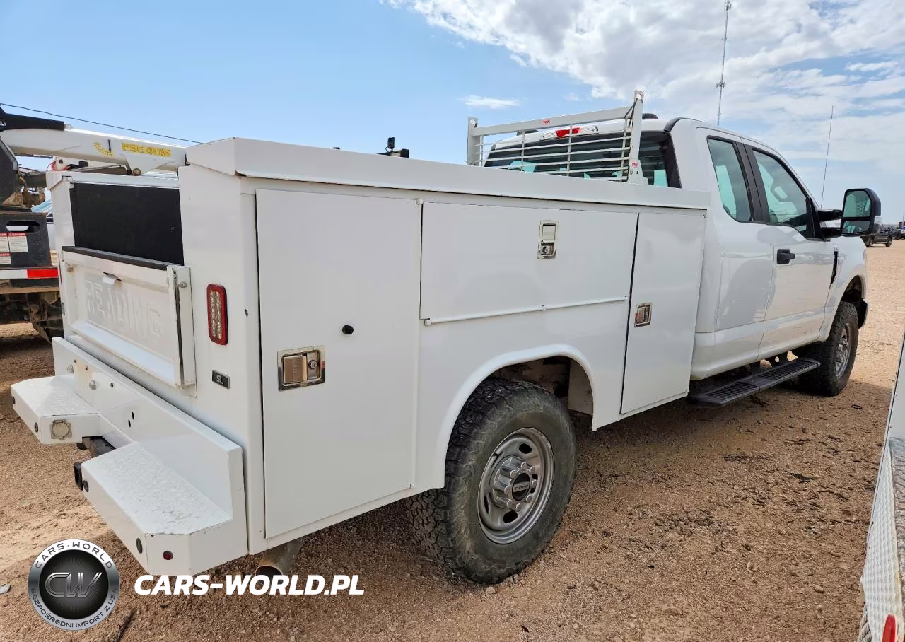 2020 Ford F250 Super Duty VIN:1FT7X2B65LEC74633 - 3