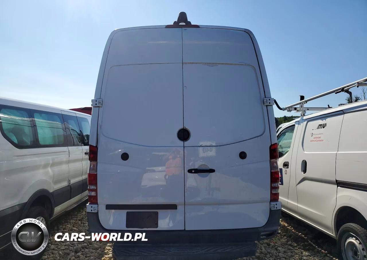 2018 Mercedes-Benz Sprinter 2500 VIN:WD3PE8CD1JP617844 - 6